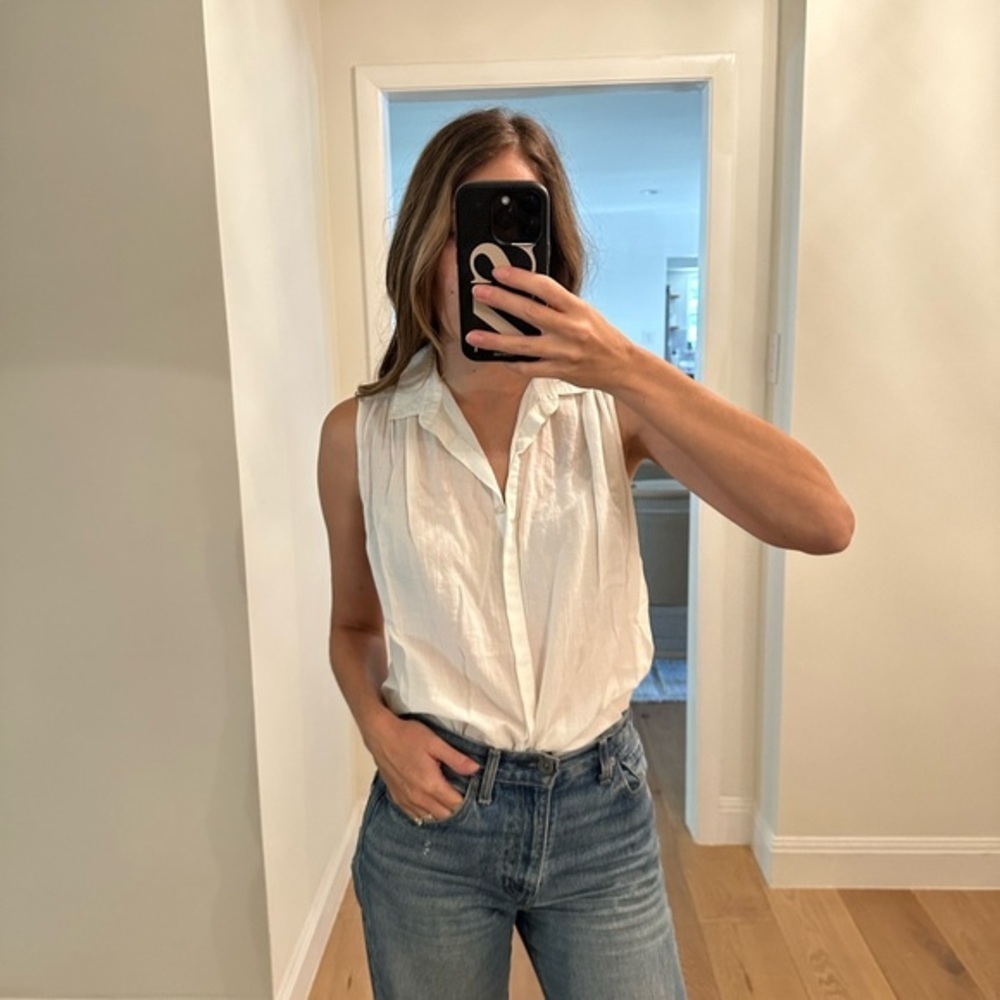 Elizabeth & James breezy top​​